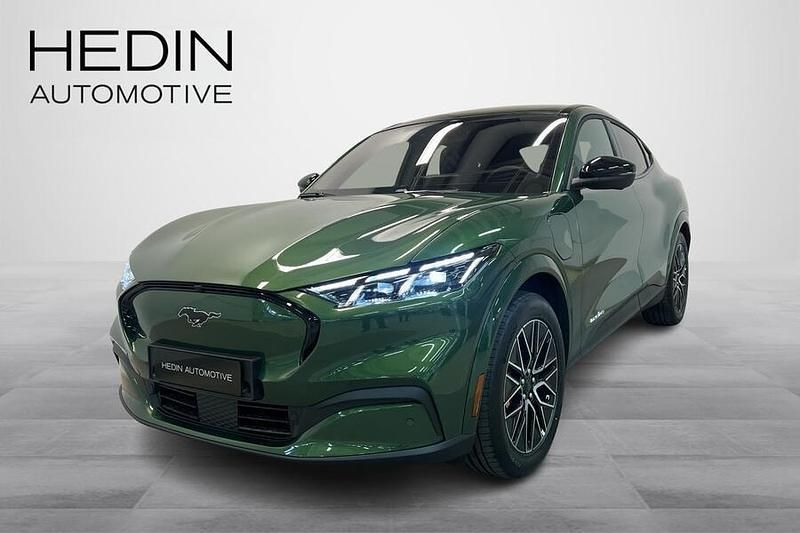 Vihreä Käytetty 2025 Ford Mustang Mach-E Premium Katumaasturi | 65 990 € - Kuva 1/4
