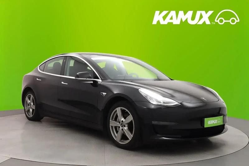 Musta Käytetty 2019 Tesla Model 3 Sedan | 24 900 € (Hieman kallis) - Kuva 1/4