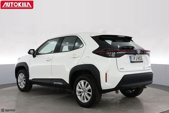 Käytetty Toyota Yaris Cross Active 116 HP (85 kW) 2022 Valkoinen Katumaasturi