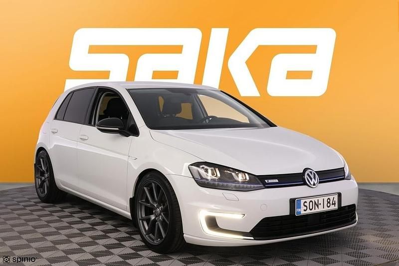 Käytetty 2017 VW e-Golf Viistoperä | 12 890 € (Perustarjous) - Kuva 1/3
