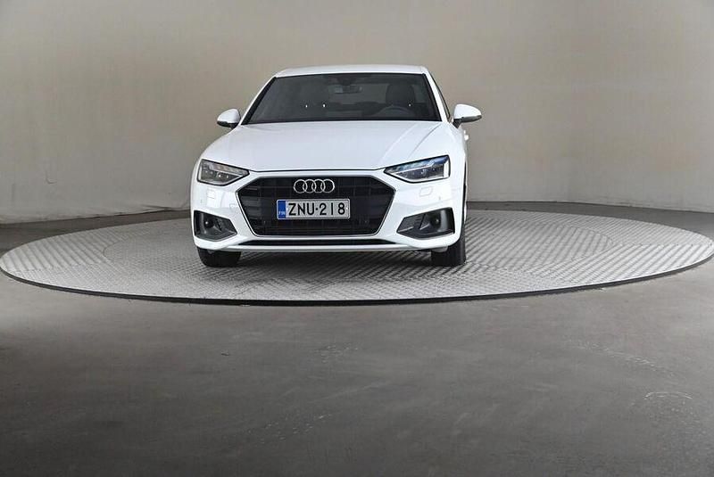 Käytetty Audi A4 Business 150 HP (110 kW) 2021 Sedan