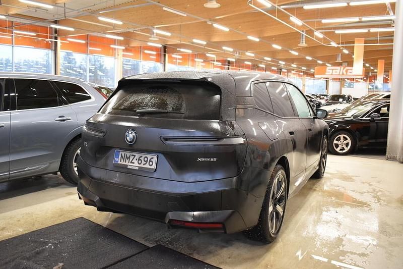 Käytetty BMW iX 384 kW (523 HP) 2022 Katumaasturi
