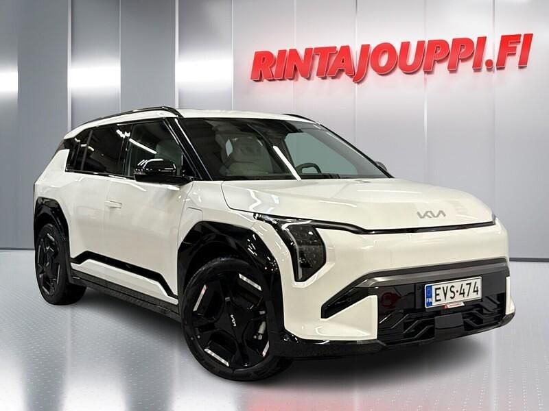 Valkoinen Uusi 2025 Kia EV3 GT-Line Katumaasturi | 41 789 € (Supertarjous) - Kuva 1/4