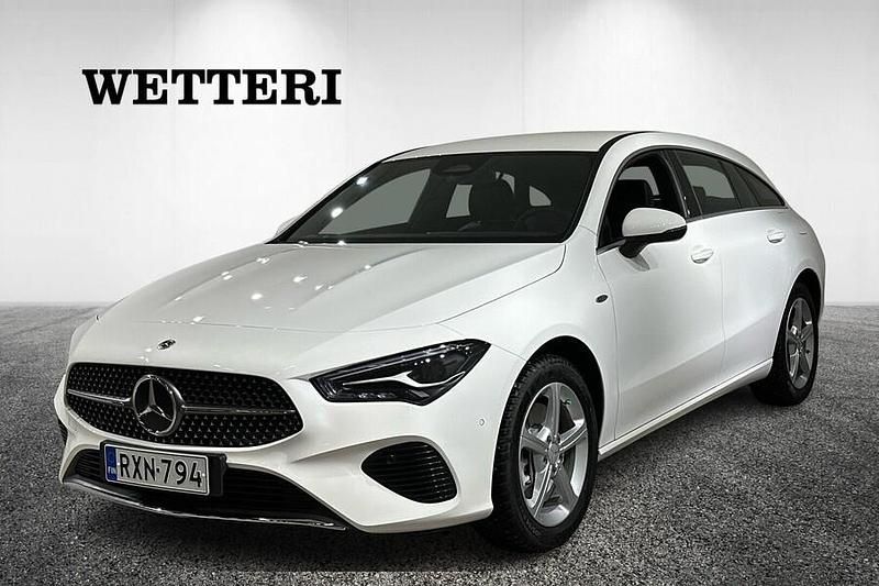 Valkoinen Käytetty 2025 Mercedes CLA250e Edition Sedan | 39 900 € - Kuva 1/4
