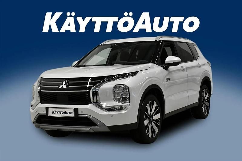 Uusi Mitsubishi Outlander Intense 306 HP (225 kW) 2026 White diamond Katumaasturi