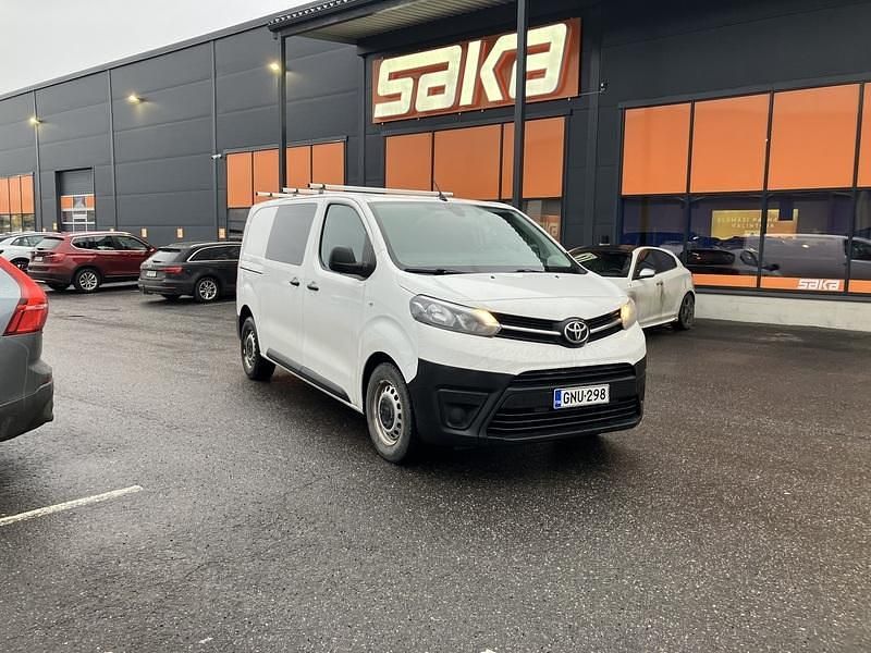 Käytetty 2019 Toyota Proace Tila-auto | 14 990 € (Supertarjous) - Kuva 1/4