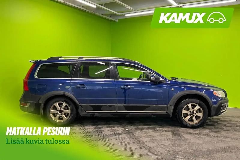 Käytetty Volvo XC70 Summum 185 HP (136 kW) 2008 Sininen Farmari