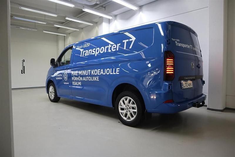 Käytetty VW Transporter 170 HP (125 kW) 2025 Van