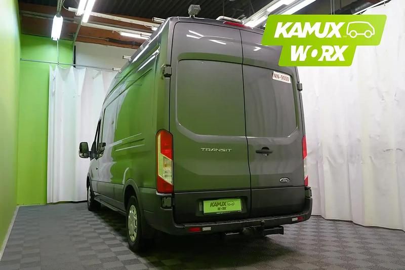 Käytetty Ford Transit 170 HP (125 kW) 2021 Hopea / harmaa Van