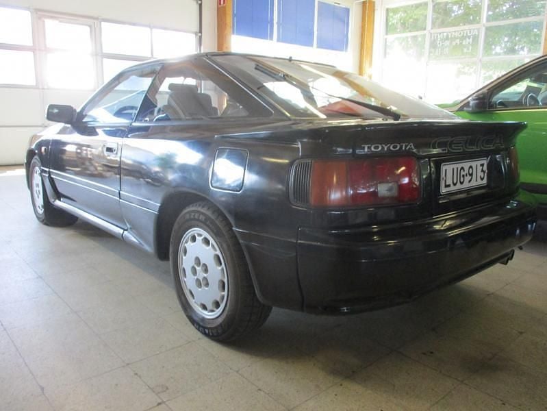 Käytetty Toyota Celica 185 HP (136 kW) 1988 Musta Viistoperä