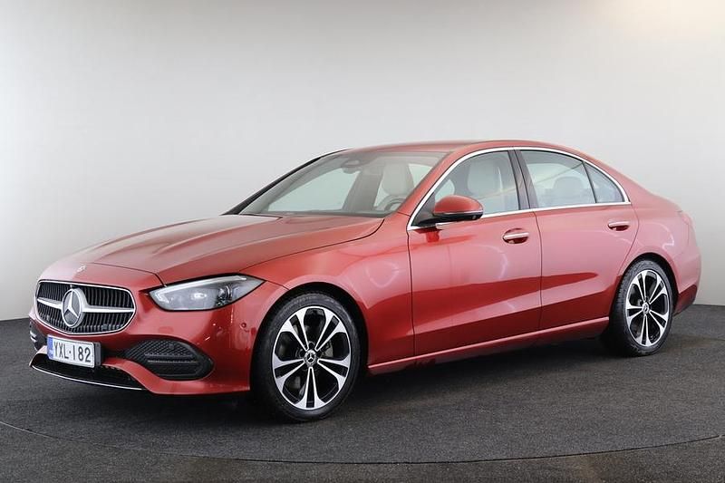 Punainen Käytetty 2021 Mercedes C200 Business Sedan | 32 700 € (Perustarjous) - Kuva 1/4