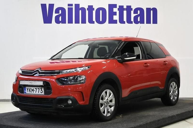 Käytetty Citroën C4 Cactus PureTech 131 HP (96 kW) 2020 Punainen Viistoperä