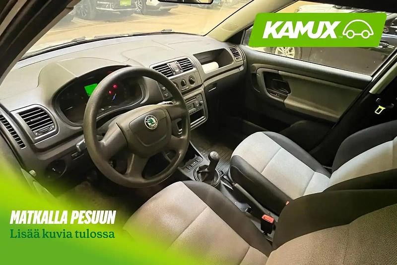 Käytetty Skoda Fabia Classic 60 HP (44 kW) 2011 Valkoinen Sedan