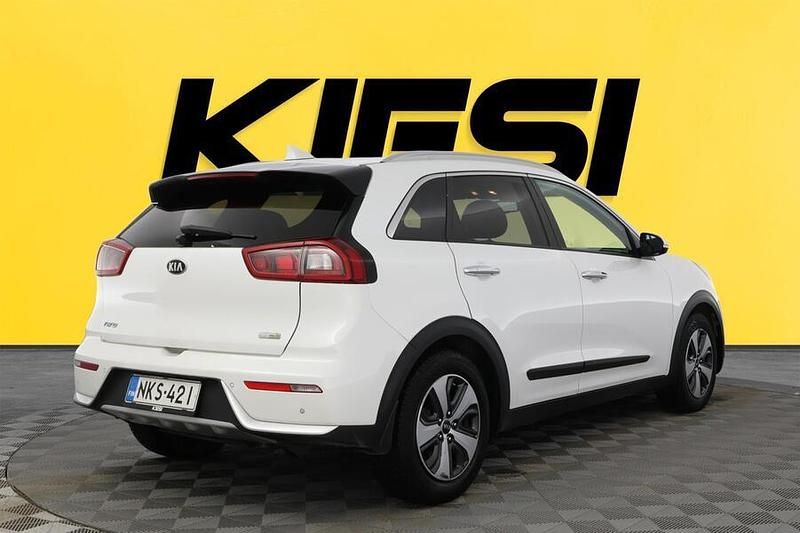 Käytetty Kia Niro EX 105 HP (77 kW) 2017 Katumaasturi