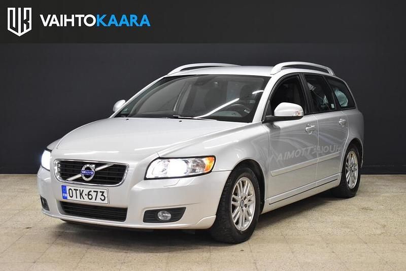 Käytetty 2012 Volvo V50 Standard Farmari | 7 800 € (Perustarjous) - Kuva 1/2
