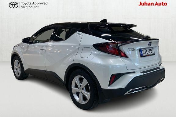 Käytetty Toyota C-HR Edition 184 HP (135 kW) 2021 Valkoinen Katumaasturi