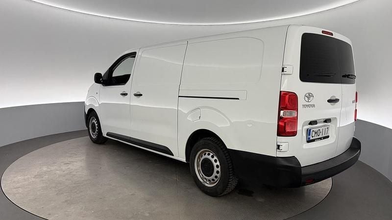 Käytetty Toyota Proace 122 HP (89 kW) 2019 Tila-auto