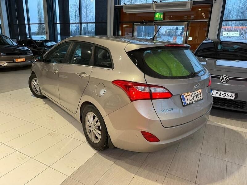 Käytetty Hyundai i30 Comfort 135 HP (99 kW) 2016 Farmari