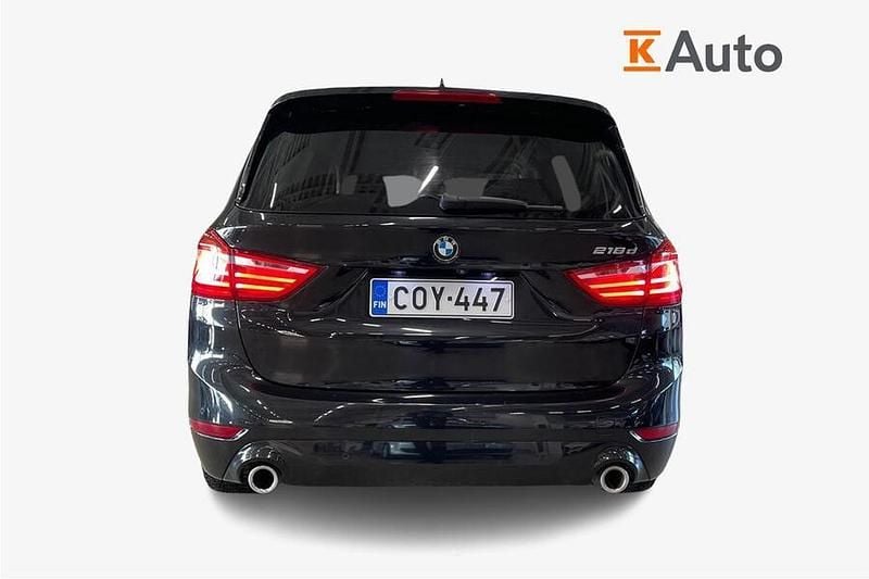 Käytetty BMW 218 Gran Tourer 150 HP (110 kW) 2020 Tila-auto