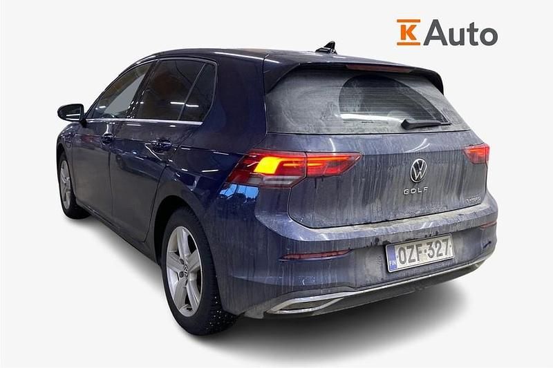 Käytetty VW Golf VIII Style 150 HP (110 kW) 2021 Sininen Viistoperä