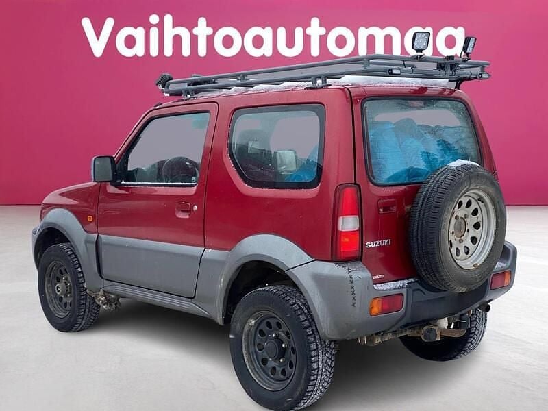 Käytetty Suzuki Jimny 86 HP (63 kW) 2010 Katumaasturi
