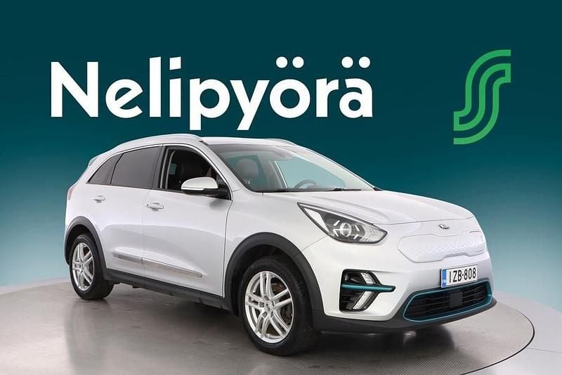 Käytetty Kia e-Niro LX 100 kW (136 HP) 2021 Hopea Katumaasturi