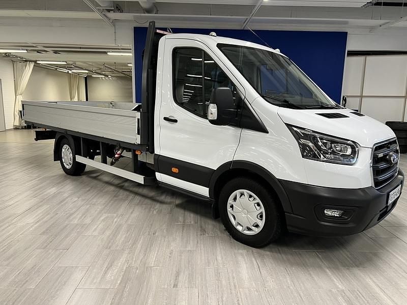 Käytetty Ford Transit Trend 170 HP (125 kW) 2020 Valkoinen Van