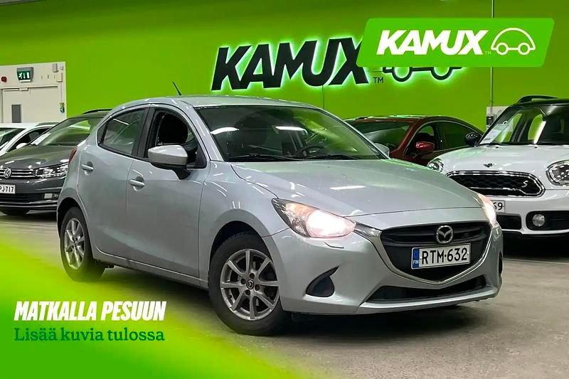 Hopea / harmaa Käytetty 2018 Mazda 2 Active Sedan | 10 900 € - Kuva 1/4