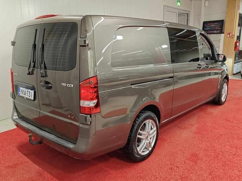 Käytetty Mercedes Vito 163 HP (119 kW) 2019 Van