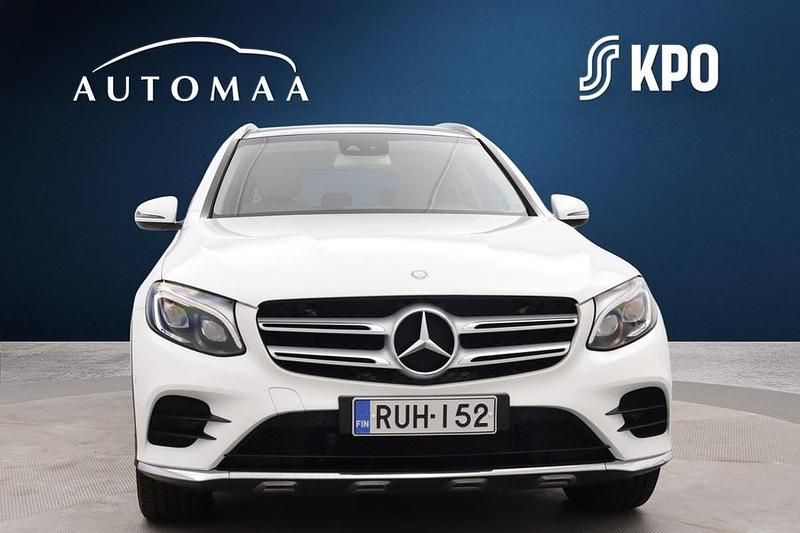 Käytetty Mercedes GLC220 Business 170 HP (125 kW) 2015 Valkoinen Katumaasturi