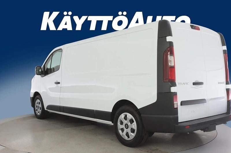 Käytetty Renault Trafic 131 HP (96 kW) 2024 Valkoinen Tila-auto