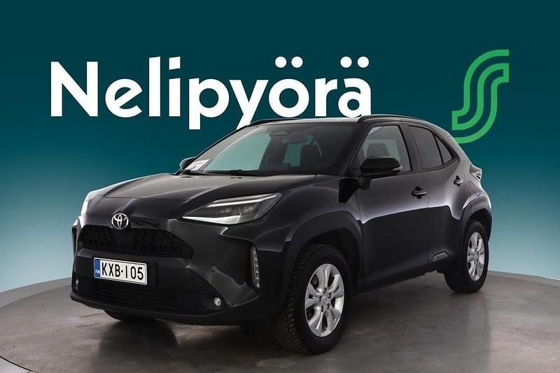 Käytetty Toyota Yaris Cross Plus 116 HP (85 kW) 2025 Katumaasturi