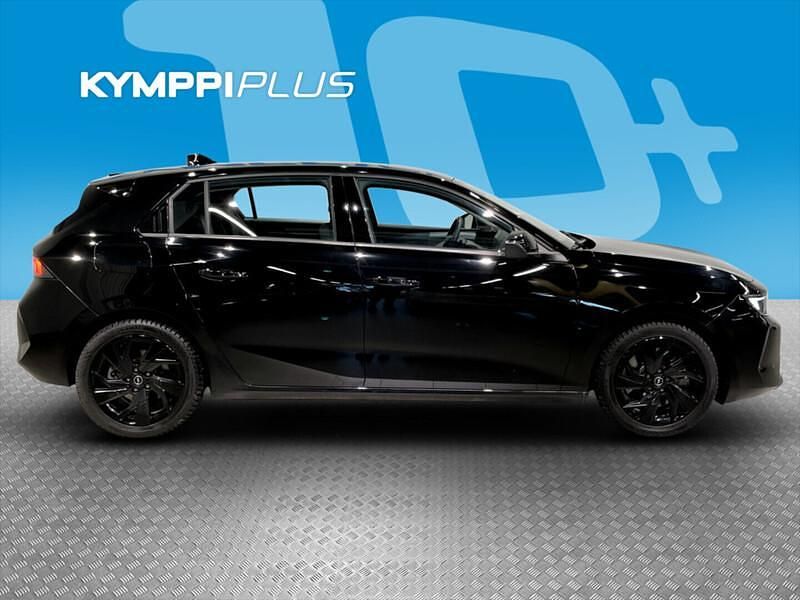 Käytetty Opel Astra Innovation 180 HP (132 kW) 2023 Viistoperä