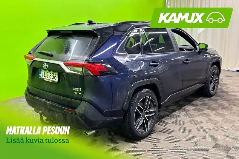 Käytetty Toyota RAV4 Hybrid Style 178 HP (130 kW) 2020 Sininen Katumaasturi