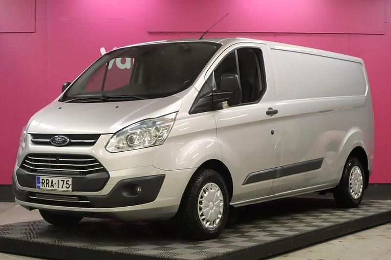 Käytetty Ford Transit Custom Trend 125 HP (91 kW) 2013 Van