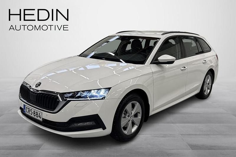 Valkoinen Käytetty 2024 Skoda Octavia Ambition Farmari | 26 990 € (Perustarjous) - Kuva 1/4