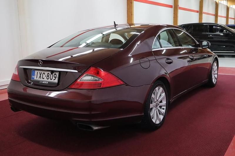 Käytetty Mercedes CLS320 224 HP (164 kW) 2008 Coupe - kaksiovinen