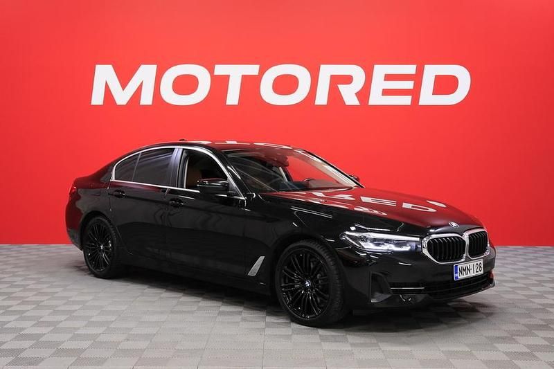 Käytetty 2022 BMW 520 Sedan | 31 990 € (Perustarjous) - Kuva 1/3