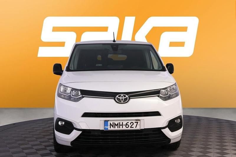 Käytetty Toyota Proace City City 131 HP (96 kW) 2021 Tila-auto