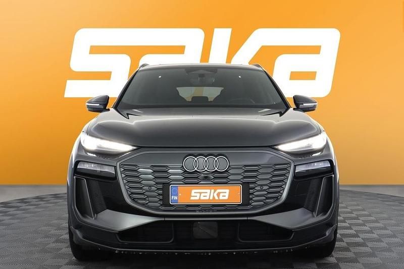 Käytetty Audi Q6 e-tron S-Line 285 kW (388 HP) 2025 Katumaasturi