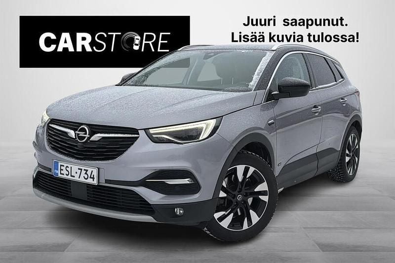 Käytetty Opel Grandland X Executive 301 HP (221 kW) 2020 Katumaasturi