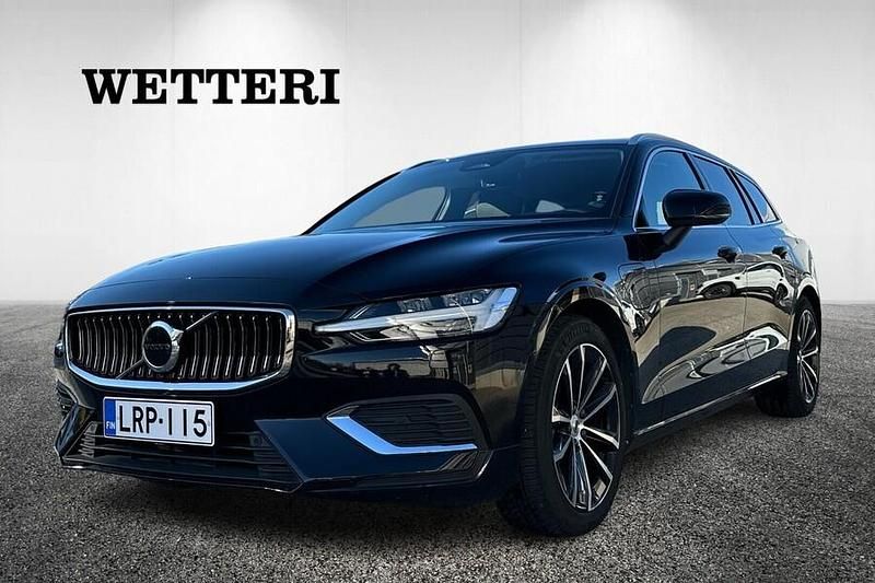 Käytetty 2023 Volvo V60 Performance Farmari | 57 900 € - Kuva 1/4