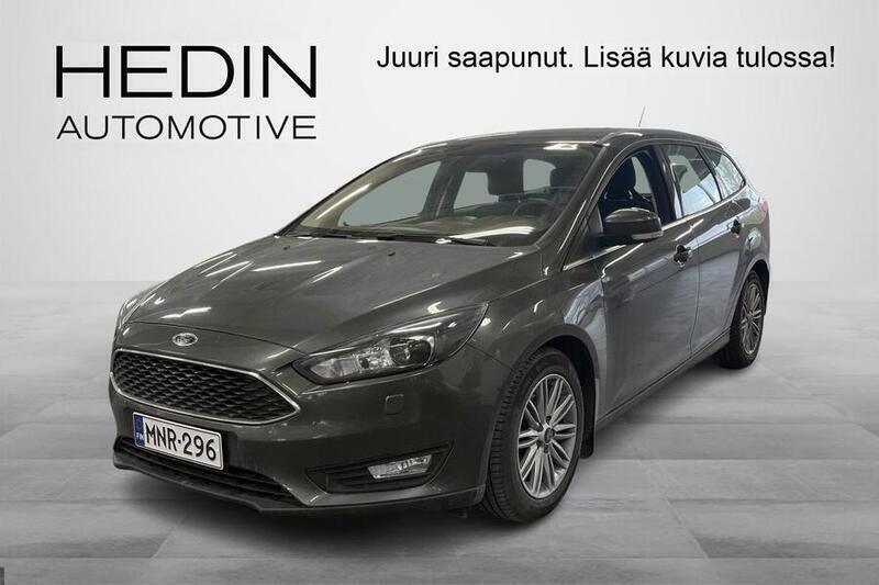 Harmaa Käytetty 2018 Ford Focus Farmari | 10 390 € (Supertarjous) - Kuva 1/3