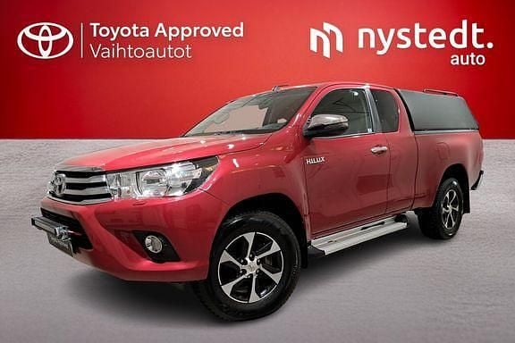 Punainen Käytetty 2020 Toyota HiLux Active Nouto | 34 850 € (Hyvä tarjous) - Kuva 1/4