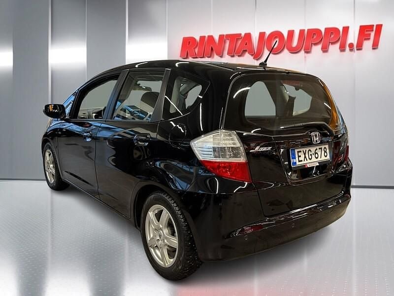 Käytetty Honda Jazz Exclusive 99 HP (72 kW) 2010 Viistoperä