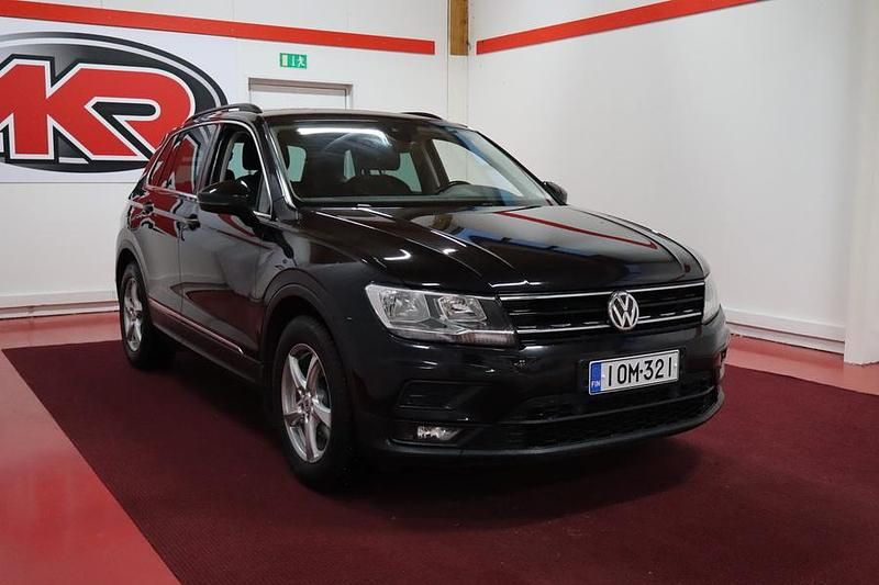 Käytetty VW Tiguan Comfortline 150 HP (110 kW) 2018 Katumaasturi