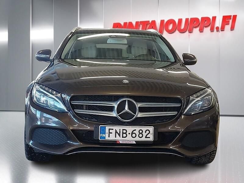 Käytetty Mercedes C220 Business 170 HP (125 kW) 2015 Farmari