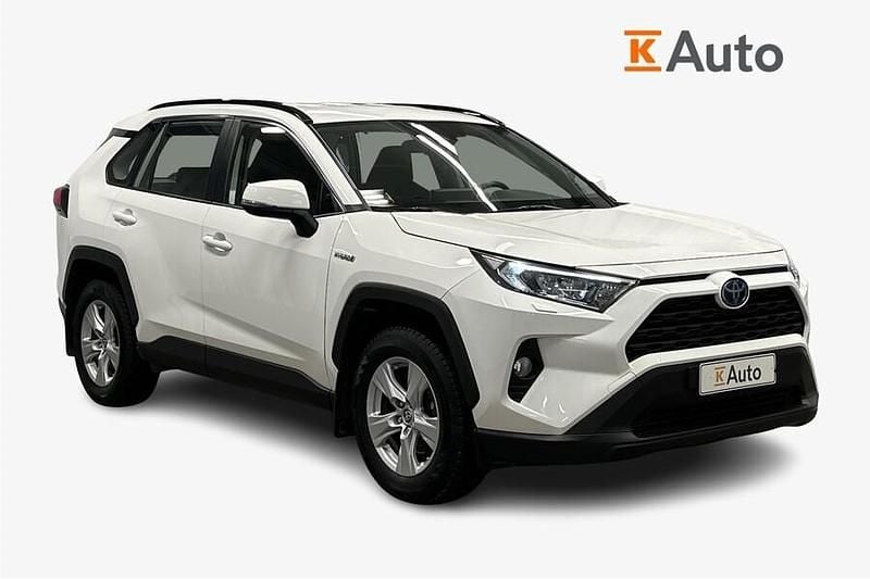 Käytetty Toyota RAV4 Hybrid Active 218 HP (160 kW) 2020 Katumaasturi