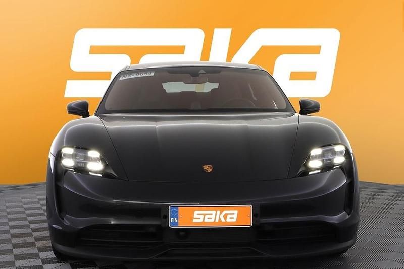 Käytetty Porsche Taycan 4S Sport 419 kW (571 HP) 2022 Sedan