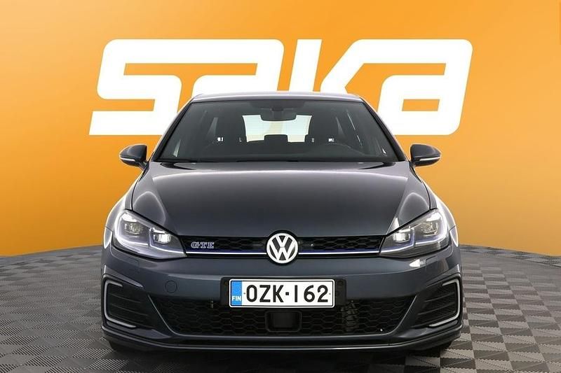 Käytetty VW Golf VII GTE 204 HP (150 kW) 2018 Viistoperä